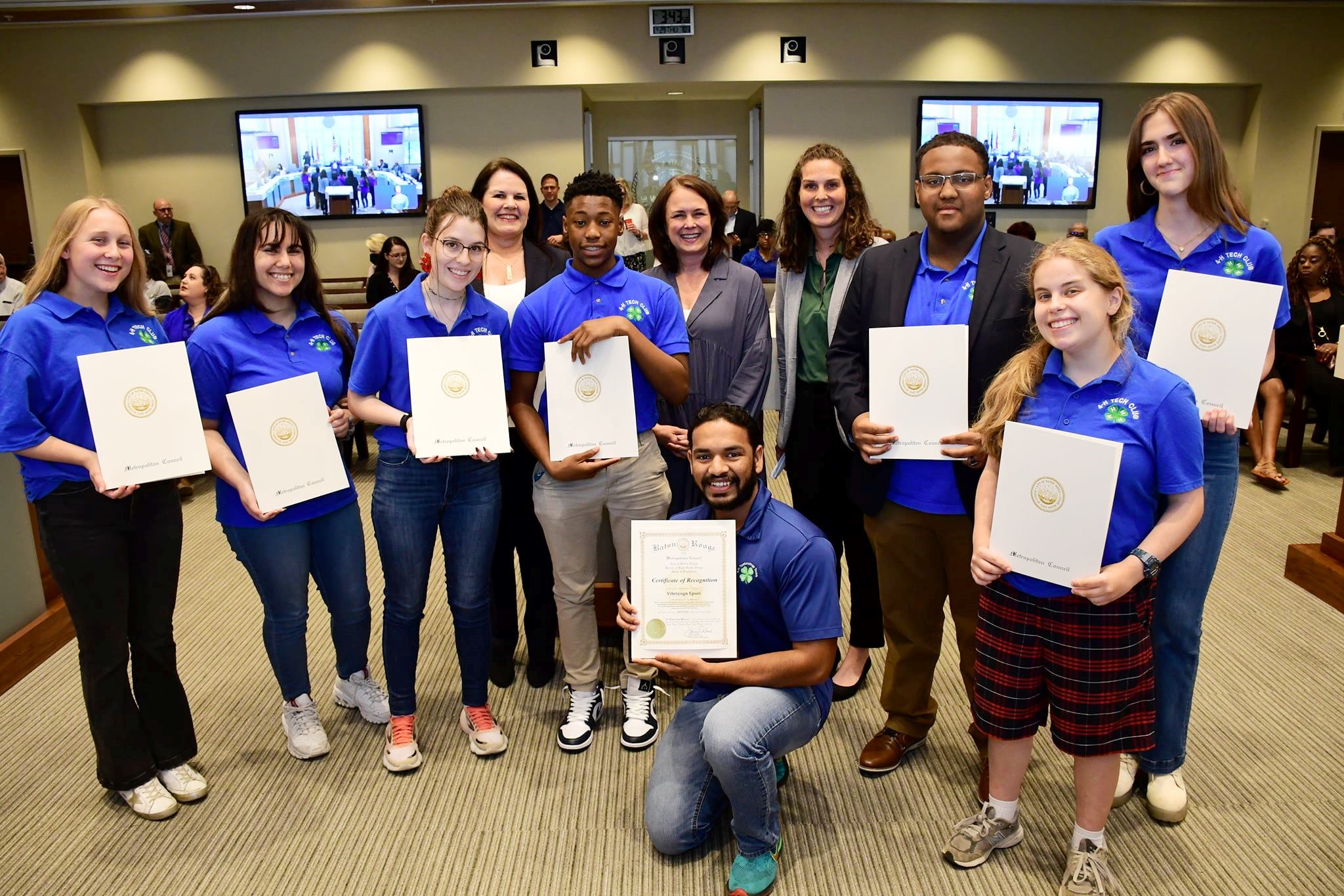 East Baton Rouge 4-H club promotes literacy, community service 